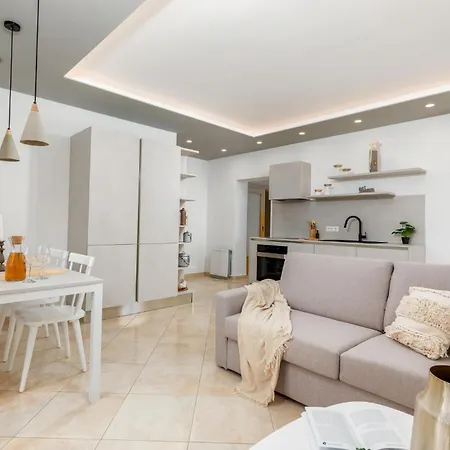 Gorgeous In With Wifi *